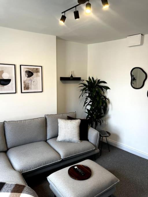 Central Chic 3 Bed, Great Location Winchester Exteriér fotografie
