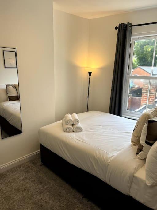 Central Chic 3 Bed, Great Location Winchester Exteriér fotografie