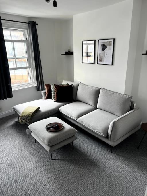 Central Chic 3 Bed, Great Location Winchester Exteriér fotografie