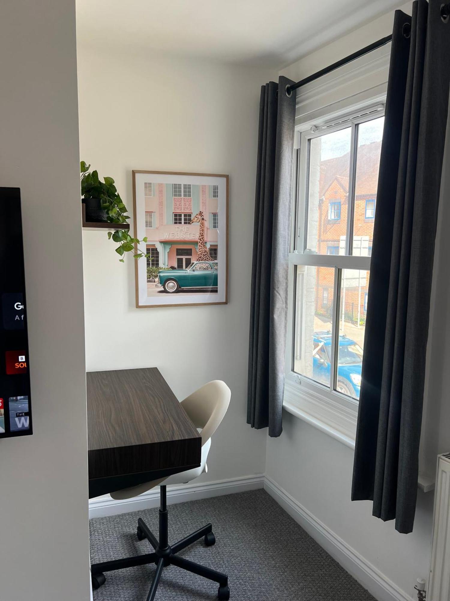 Central Chic 3 Bed, Great Location Winchester Exteriér fotografie